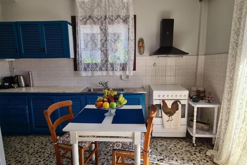 Appartamento 'Ηδιστον,Delfi Esterno foto